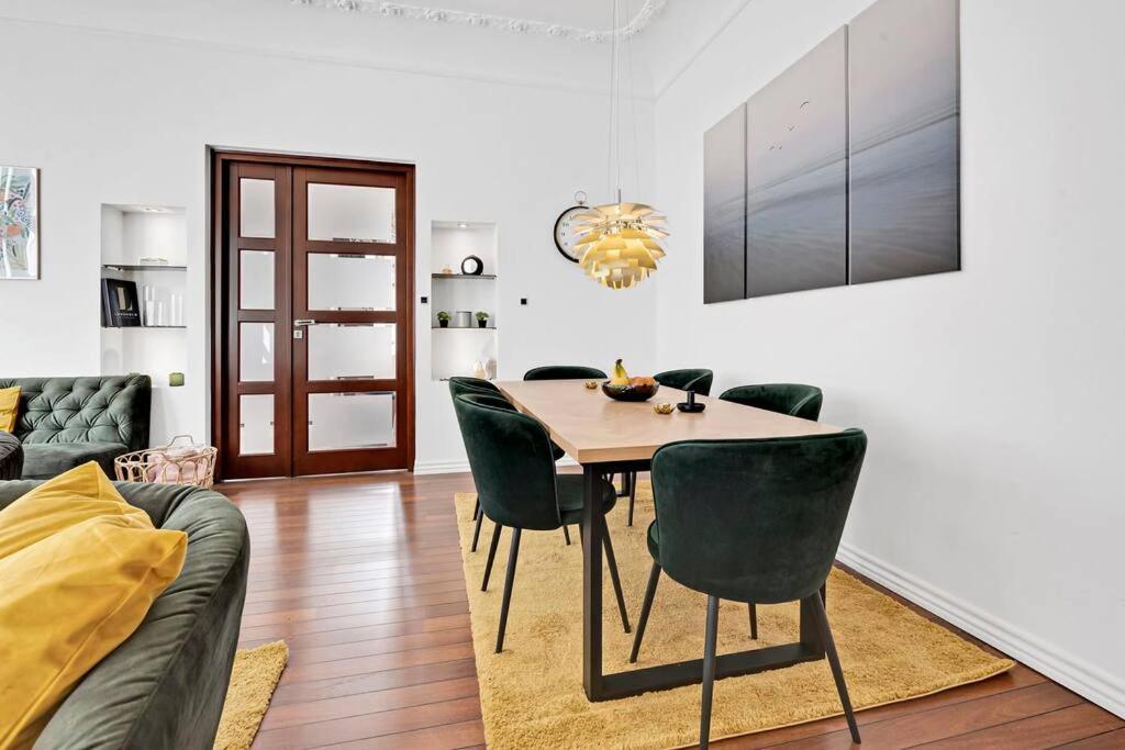The Modern Breakaway In