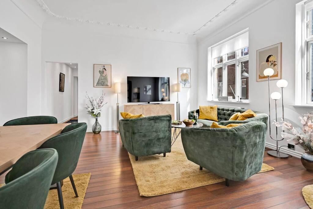 The Modern Breakaway In