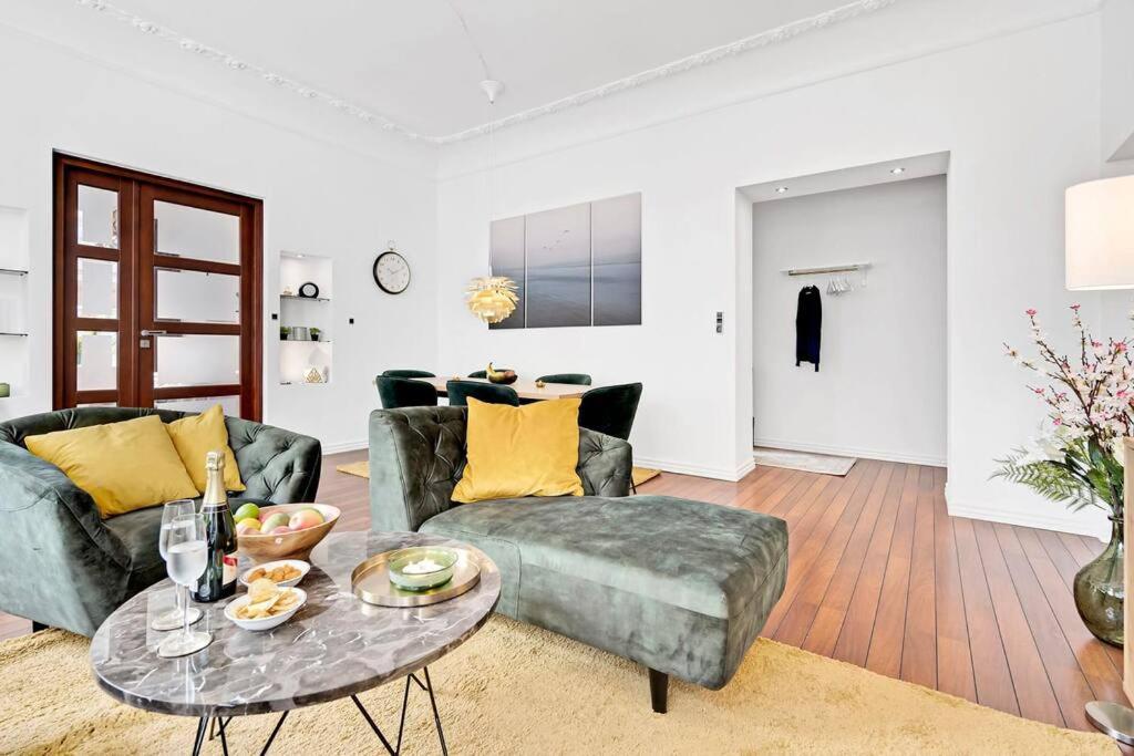 The Modern Breakaway In Apartment Aarhus