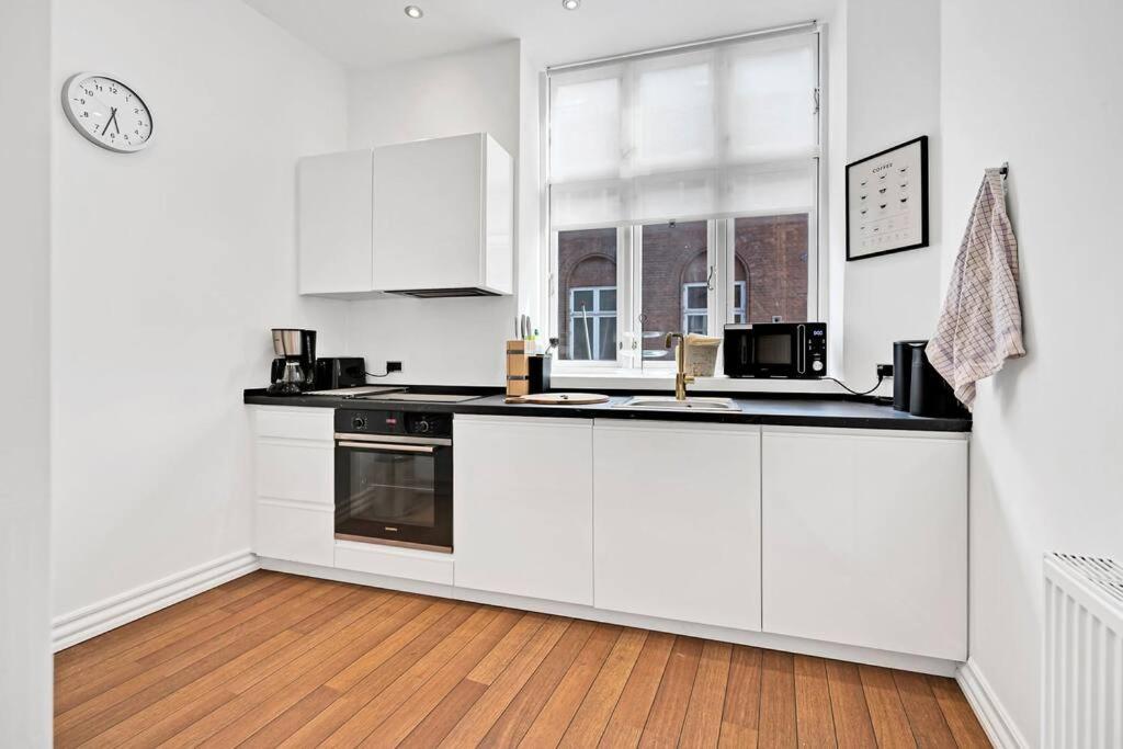 The Modern Breakaway In Apartment Aarhus